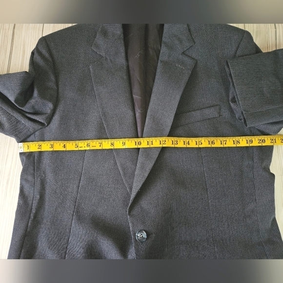 Vintage Oscar de la Renta Pinstripe Blazer in Dark Cobalt  Stripe Size 40 Reg - Picture 5 of 13